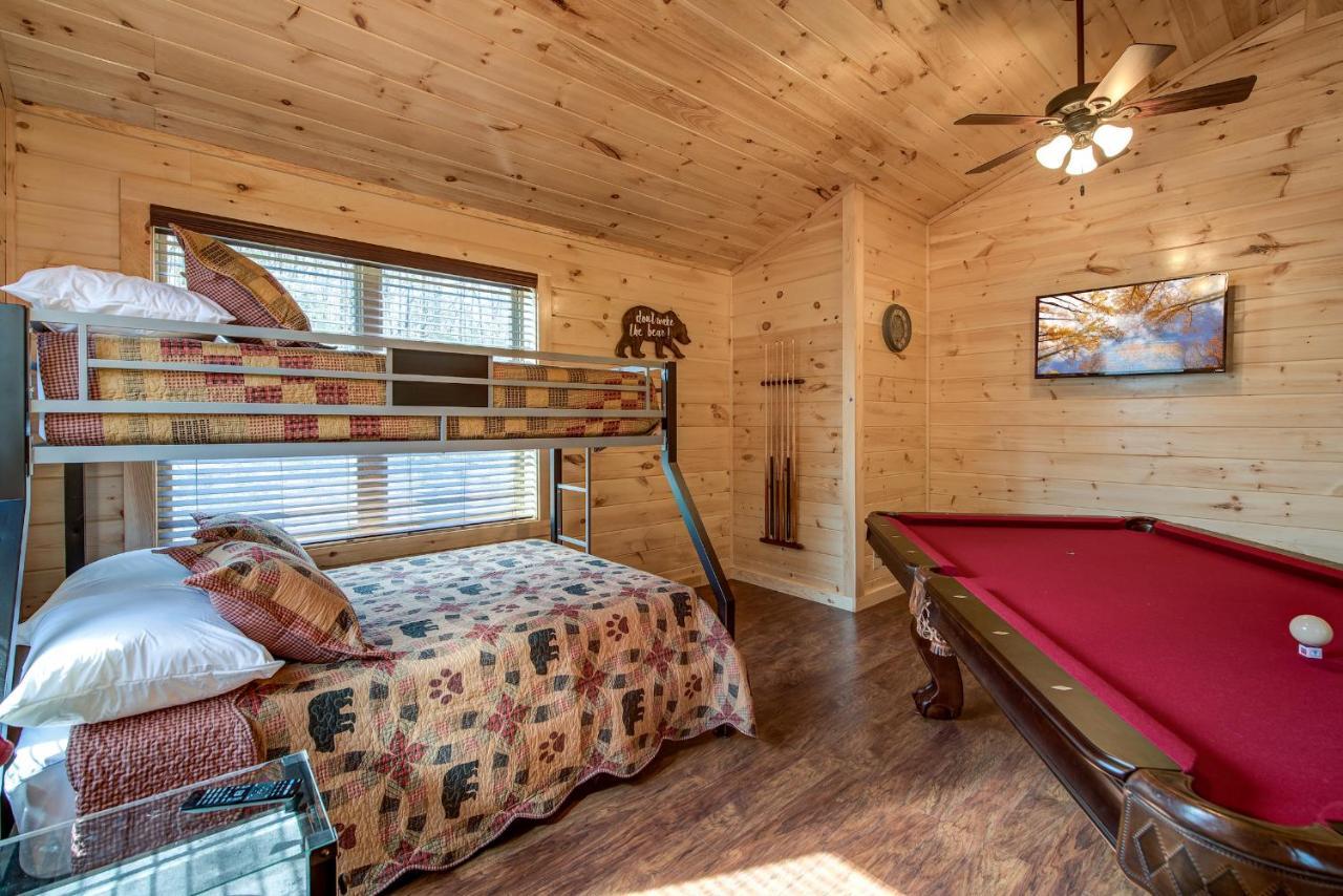 Woodland Escape Villa Pigeon Forge Eksteriør billede