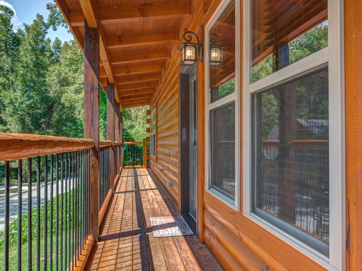 Woodland Escape Villa Pigeon Forge Eksteriør billede