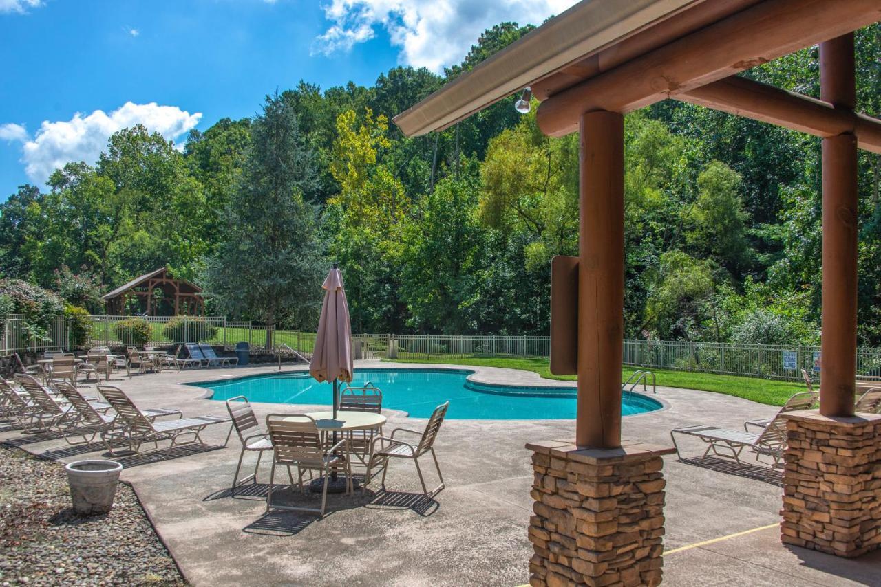 Woodland Escape Villa Pigeon Forge Eksteriør billede